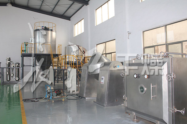 喷雾，真空干燥机试验样机：